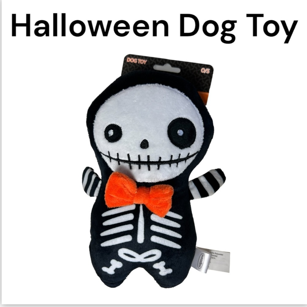 NWT wag&bone Smiling Skeleton Plush Dog Toy Black & White